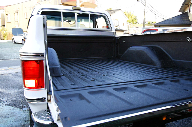 78y_GMC_SIERRA_K-15_Classic