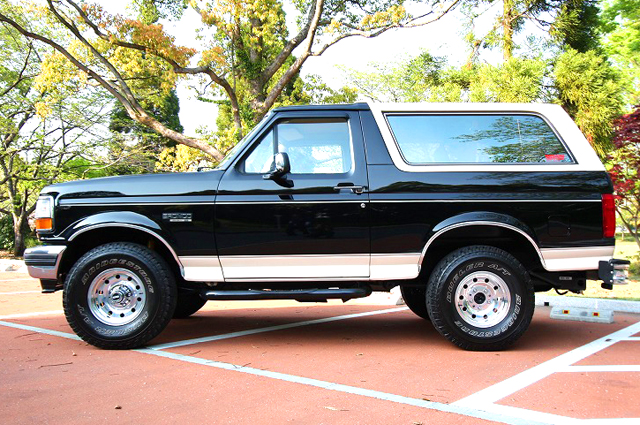 アメ車・93年式フォードブロンコ・ハーツライジング