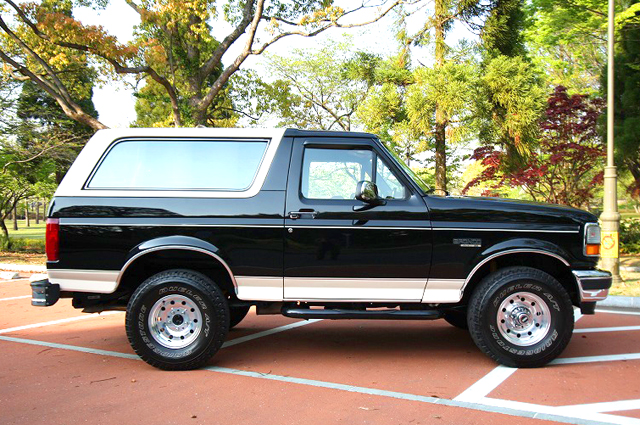 アメ車・93年式フォードブロンコ・ハーツライジング