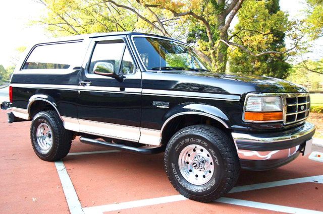 アメ車・93年式フォードブロンコ・ハーツライジング