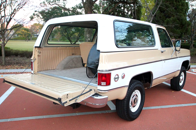 アメ車・78年式シボレーK5・ハーツライジング